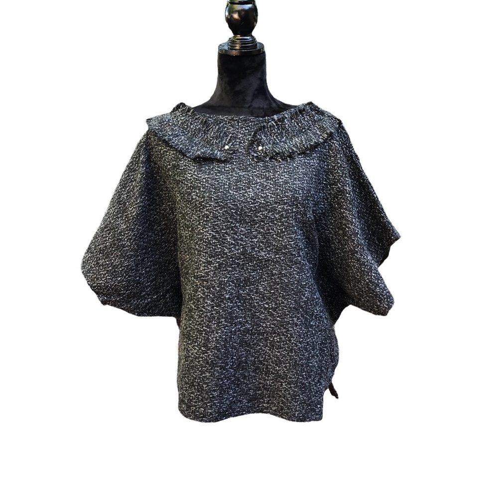 Azz Trading Gray Wrap Poncho Scarf NWT - Picture 8 of 14